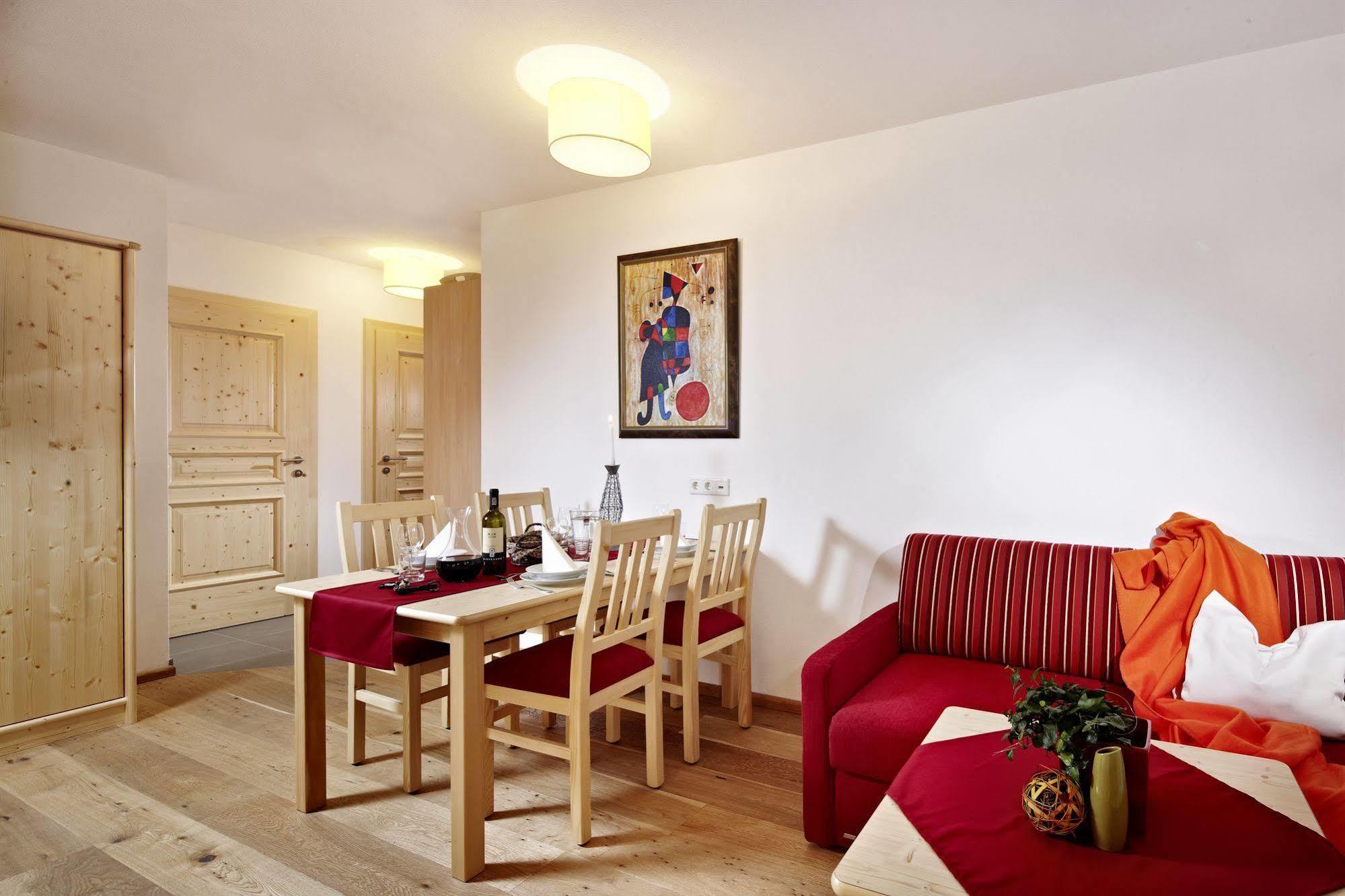 Appartement Waldhaeusl Нойкирхен-ам-Гросфенедигер Экстерьер фото